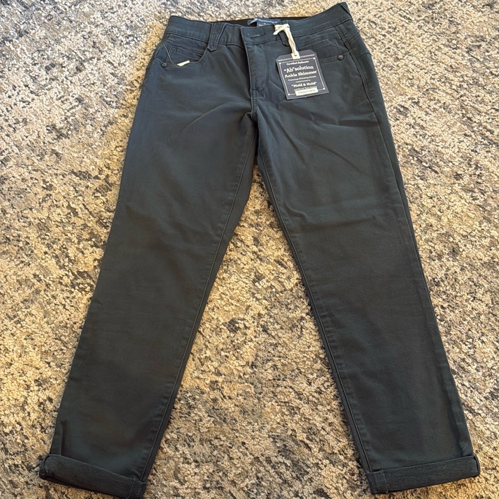 Democracy “Ab”solution pants - size 4
